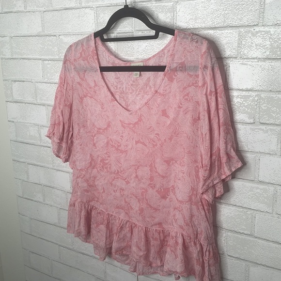 Hinge Pink Paisley Style Ruffle Hem Top - Picture 4 of 10